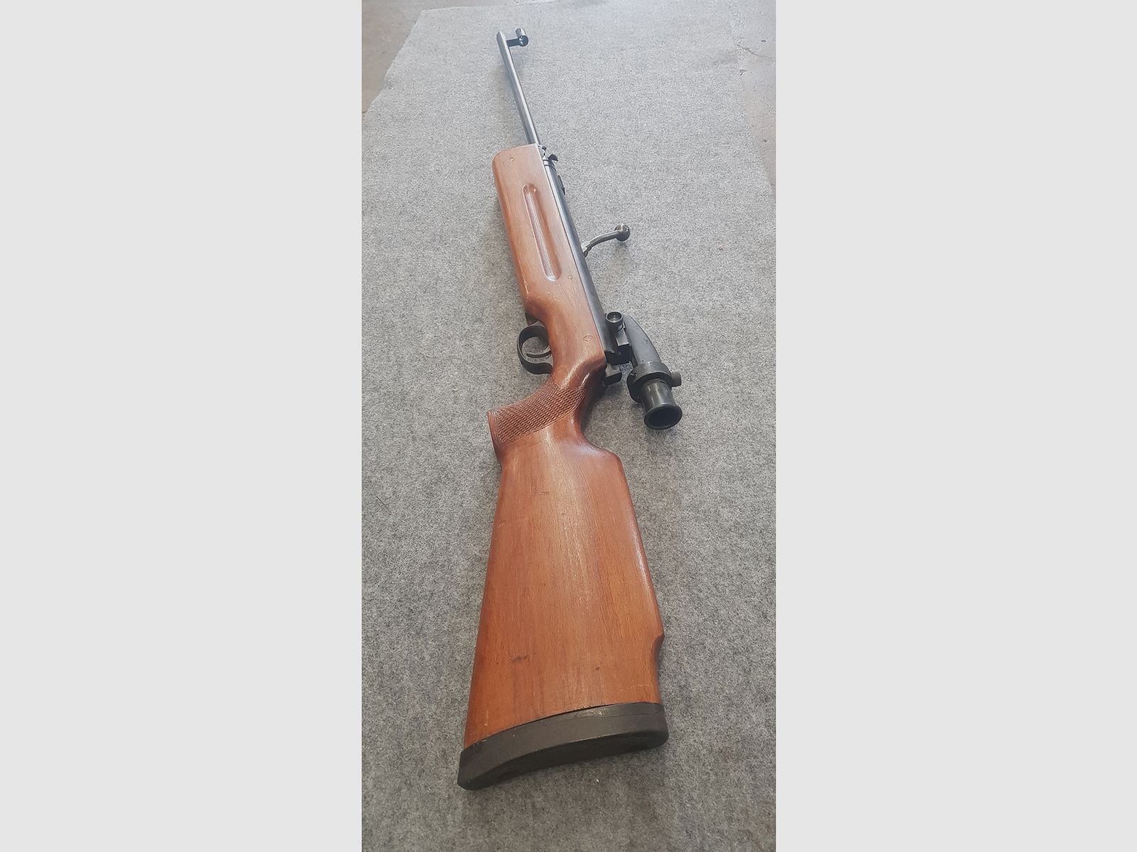 Haenel Mod. 311  mit Feinabzug und Diopter Durchlader im guten Zustand mit kleinen Abstrichen 