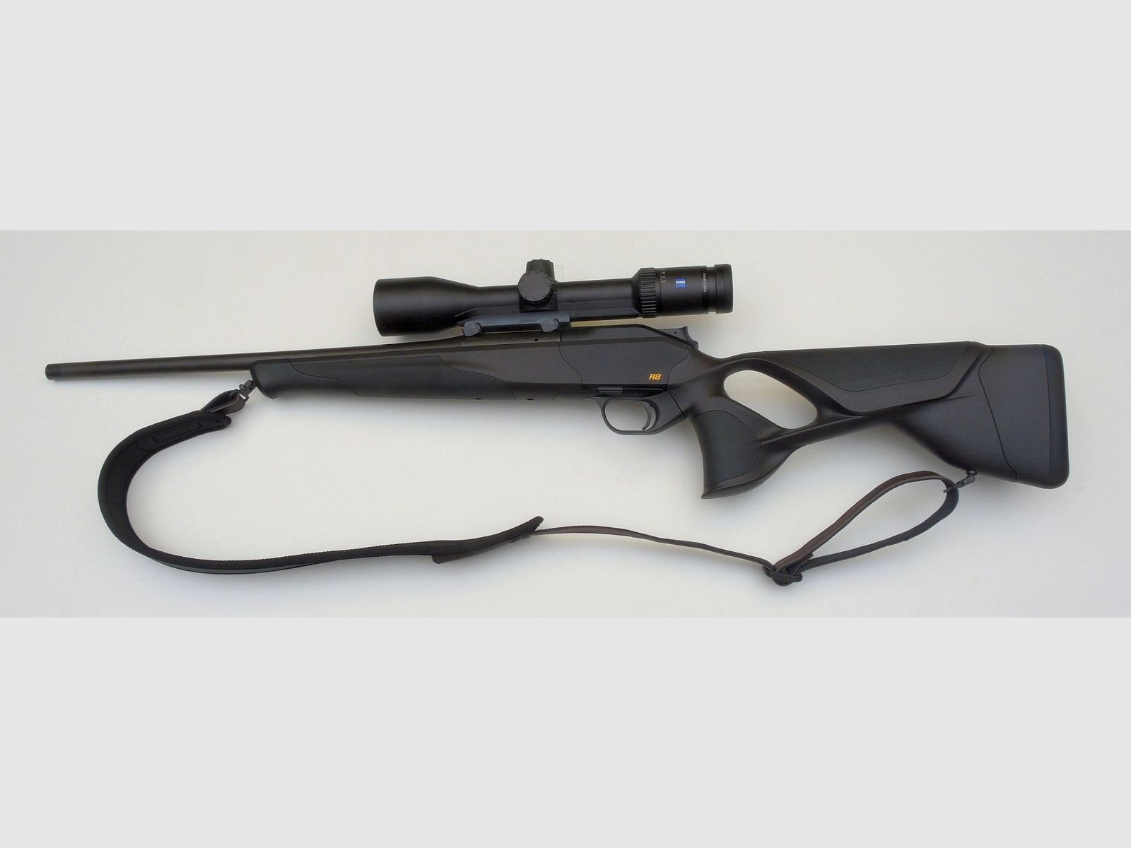 Blaser R8 Ultimate 308Win 52cm + Zeiss V6 2-12x50 M
