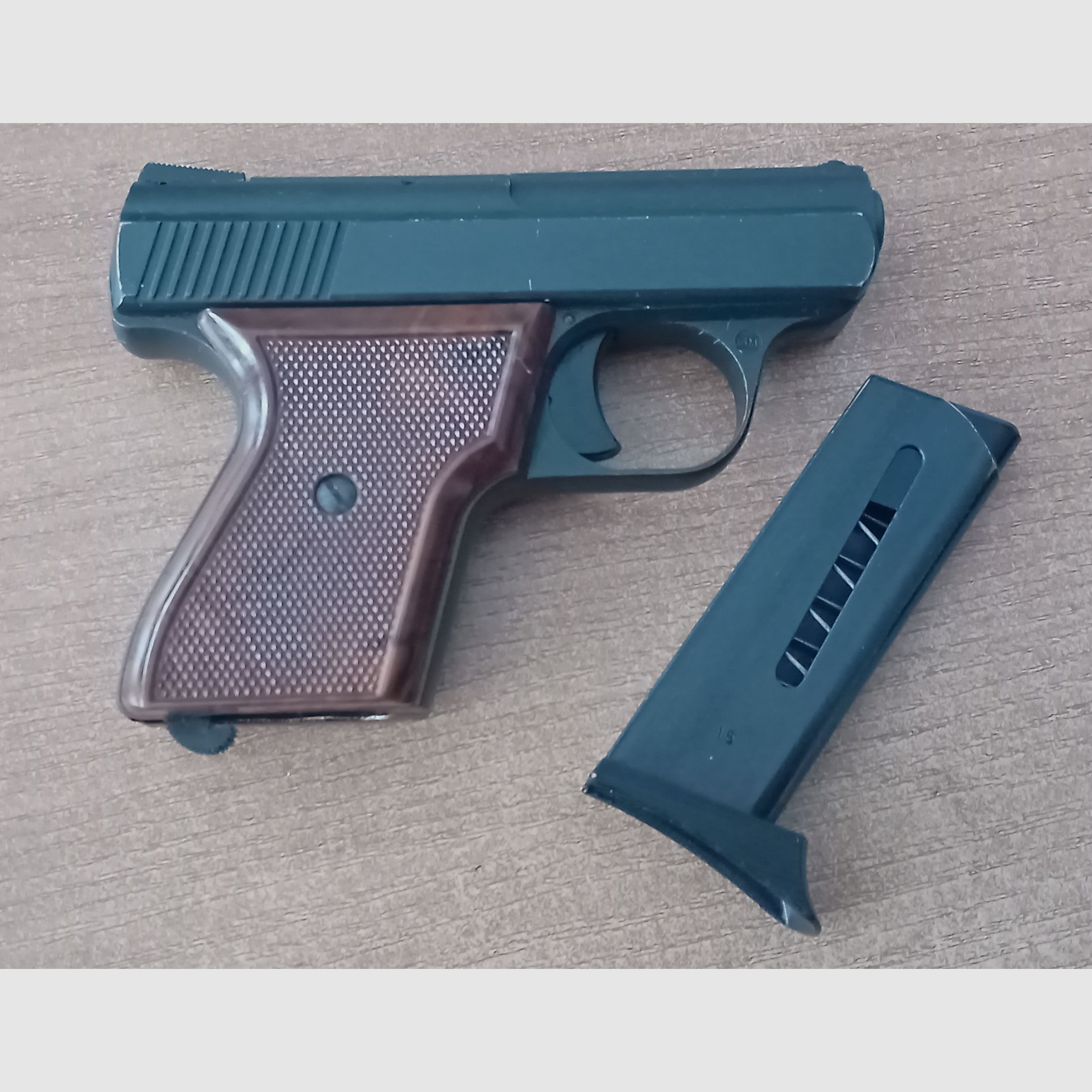 Alte Rhöner SM 15 Kal. 8 mm Knall im PTB 83/2 von 1989!