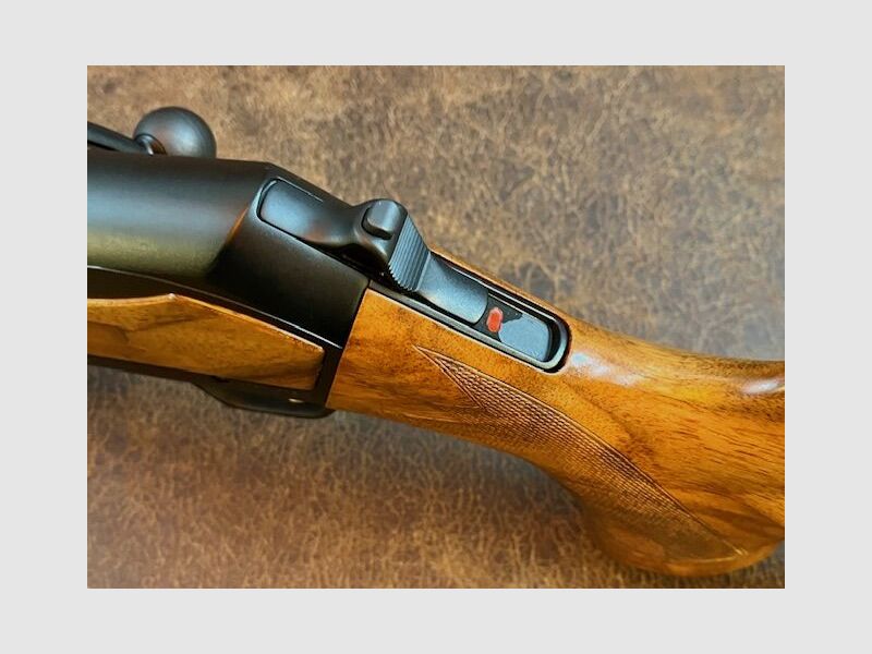 Browning Maral rechts