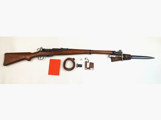Fábrica de armas de Berna rifle de repetición Fábrica de armas de Berna Suizo K31 Calibre 7,5x55 suizo completo con números coincidentes + bayoneta