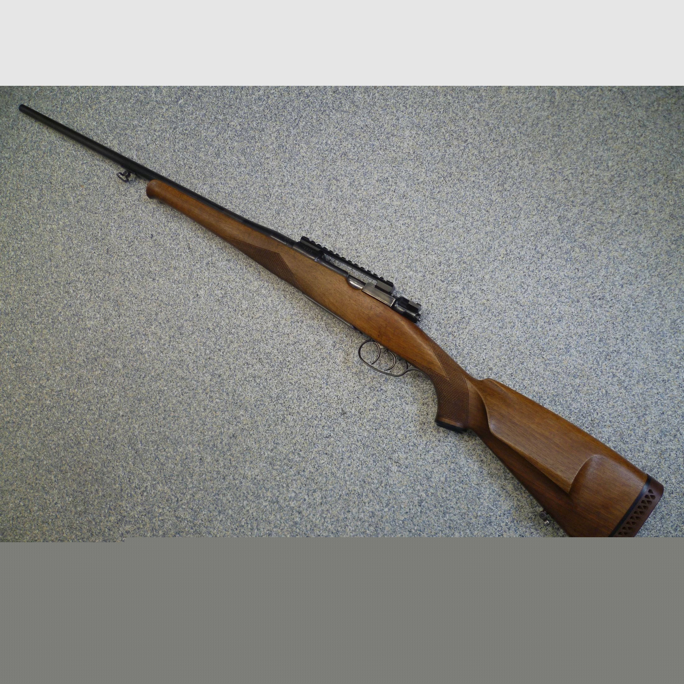 Repeater rifle Hubertus M98 .30-06 Spring.