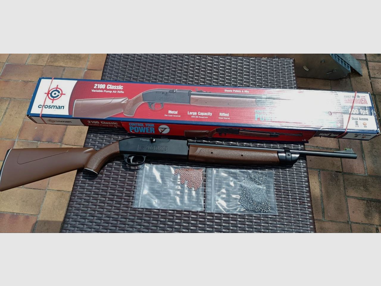 Luftgewehr Crosman 2100 Classic 4,5 mm Diabolo und BB