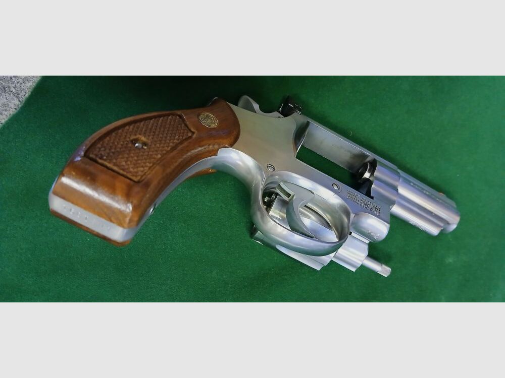 Smith & Wesson 66-2