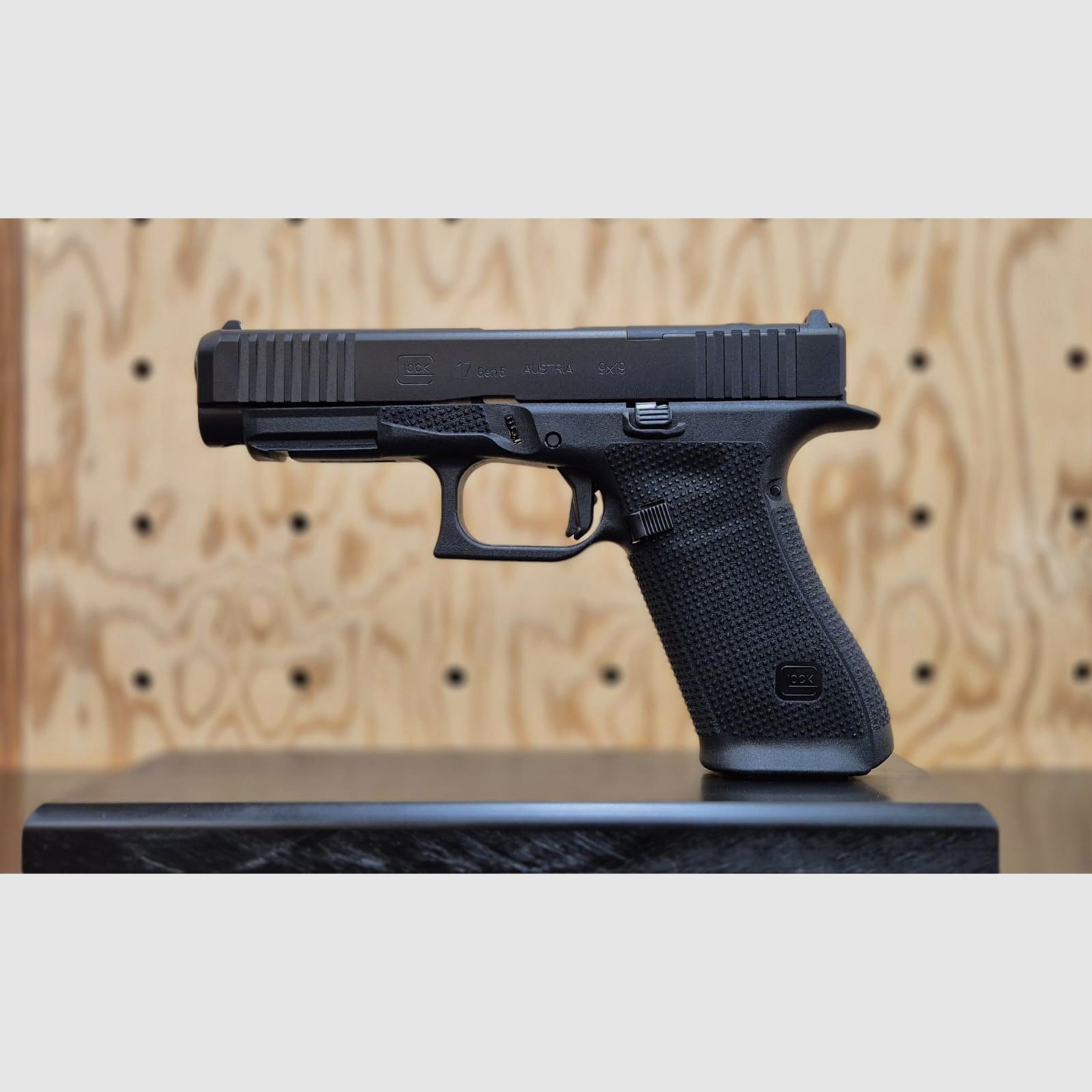 GLOCK G17 Génération 6 OR FS, image 2 sur 3