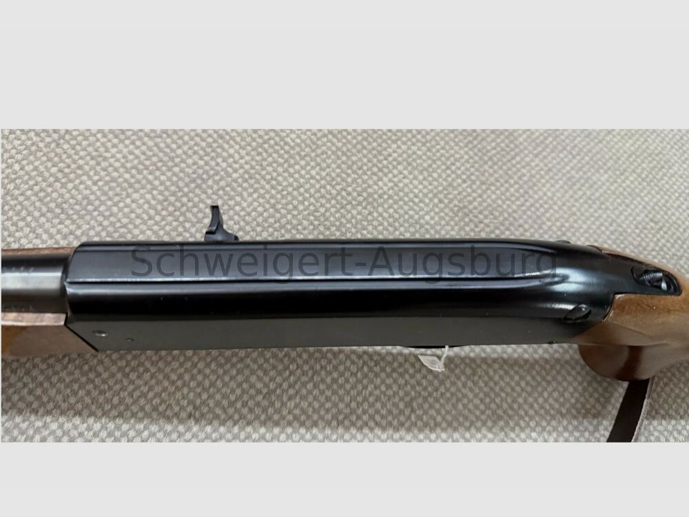 Voere 2117 semi-automatic rifle .22lr