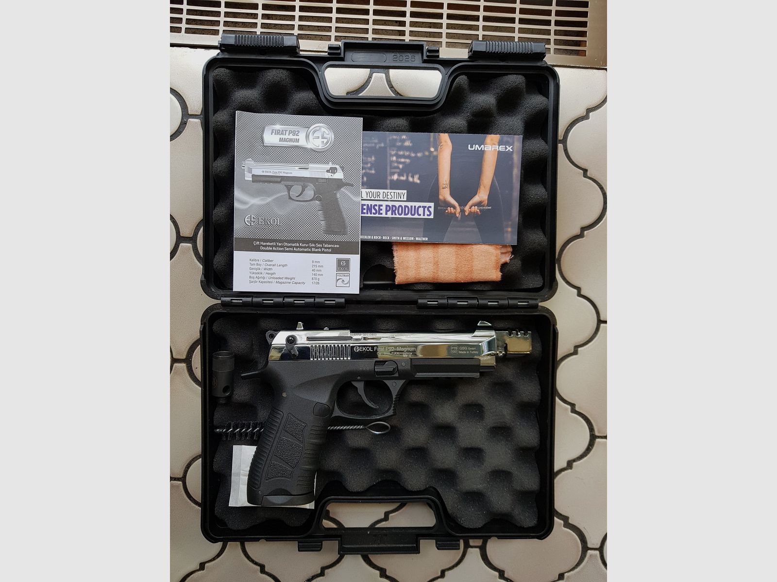 Ekol Firat Magnum Chrom Schreckschusspistole 9mm P.A.K. Samlerstück mit Kompensator