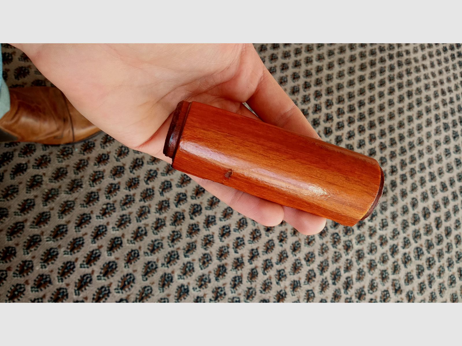 Mysteriöser oberer AK Handschutz aus Holz vermutlich rumänisch oder chinesisch (Type 56)