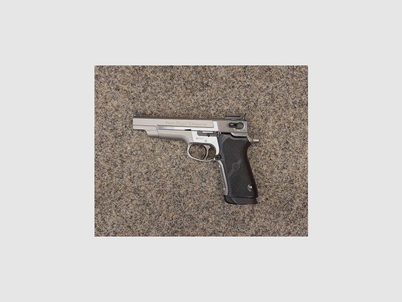 Pistole Smith&Wesson Target Champion Kal. 9 mm Luger