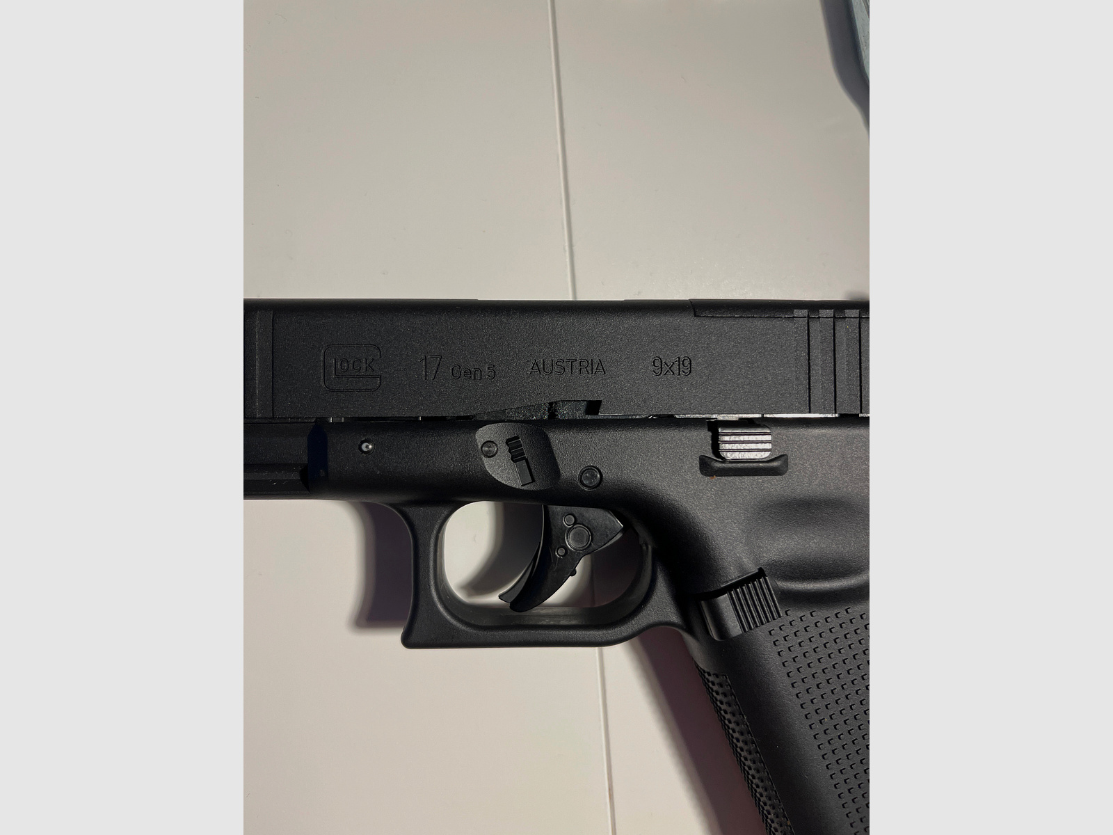 Glock 17 Gen 5 Gaspistole 4,5mm stahl bb