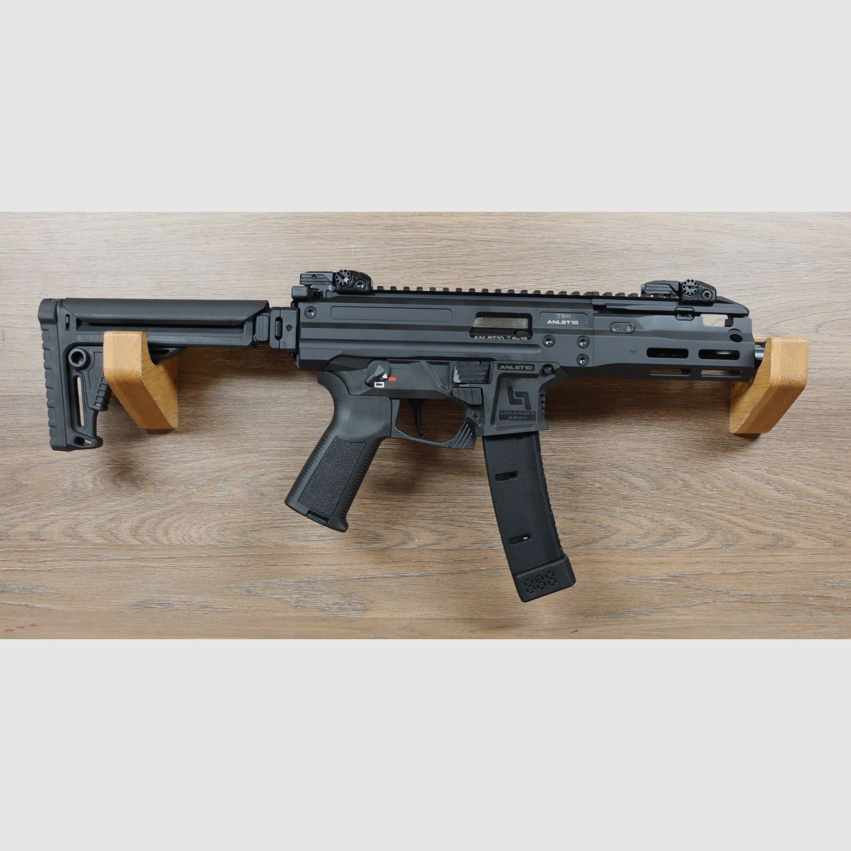 Stinger 9 8 », Bild 1 von 8