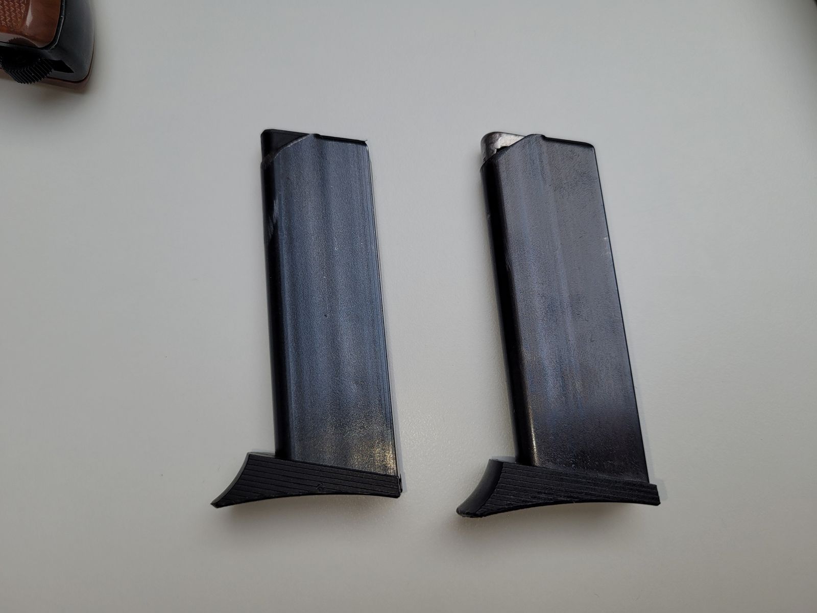 Rhöner SM 15 calibro 8 mm Knall nel PTB 83/2 con imballaggio originale, secondo caricatore e coppa di lancio