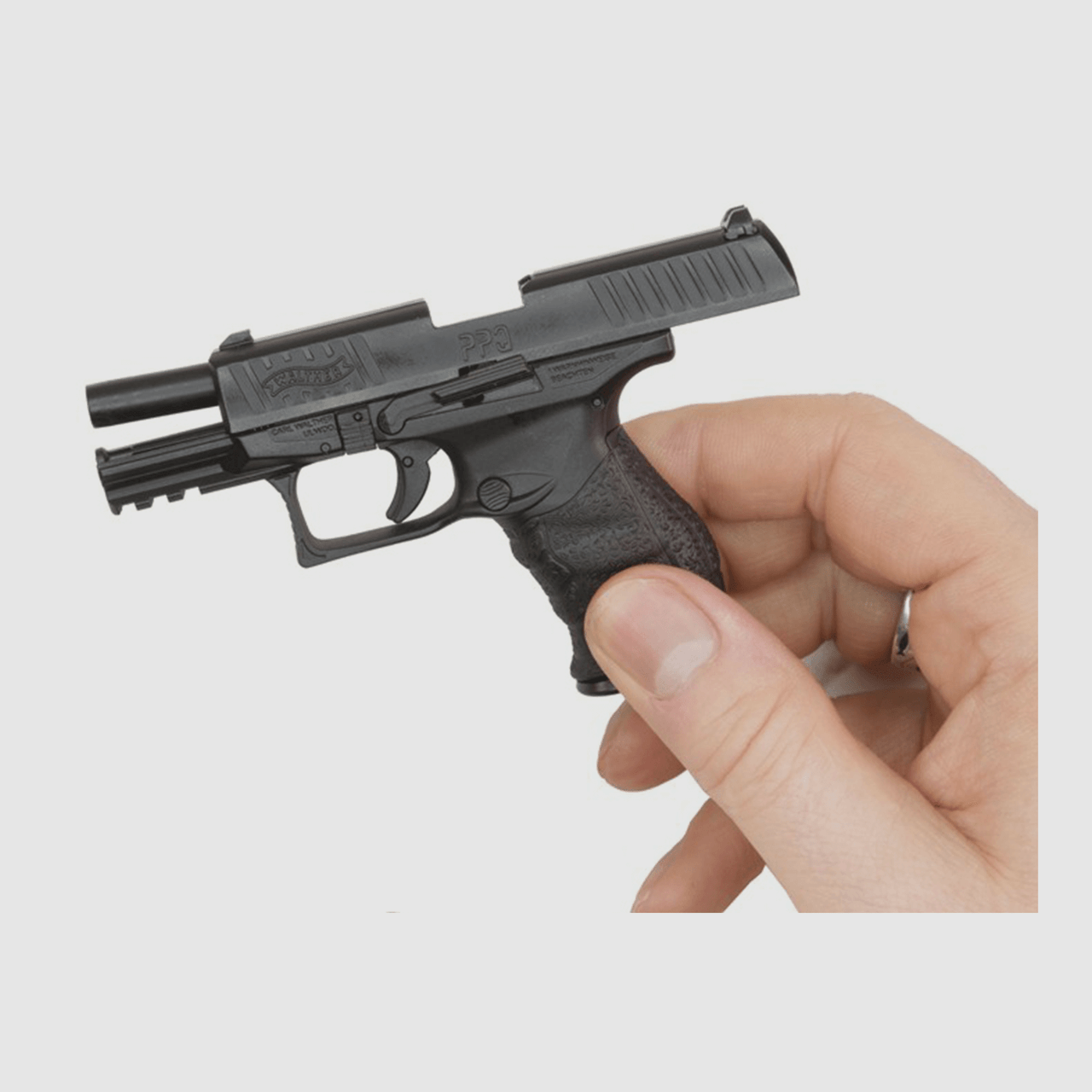Walther – PPQ M2 Model 1:2, Bild 3 von 3