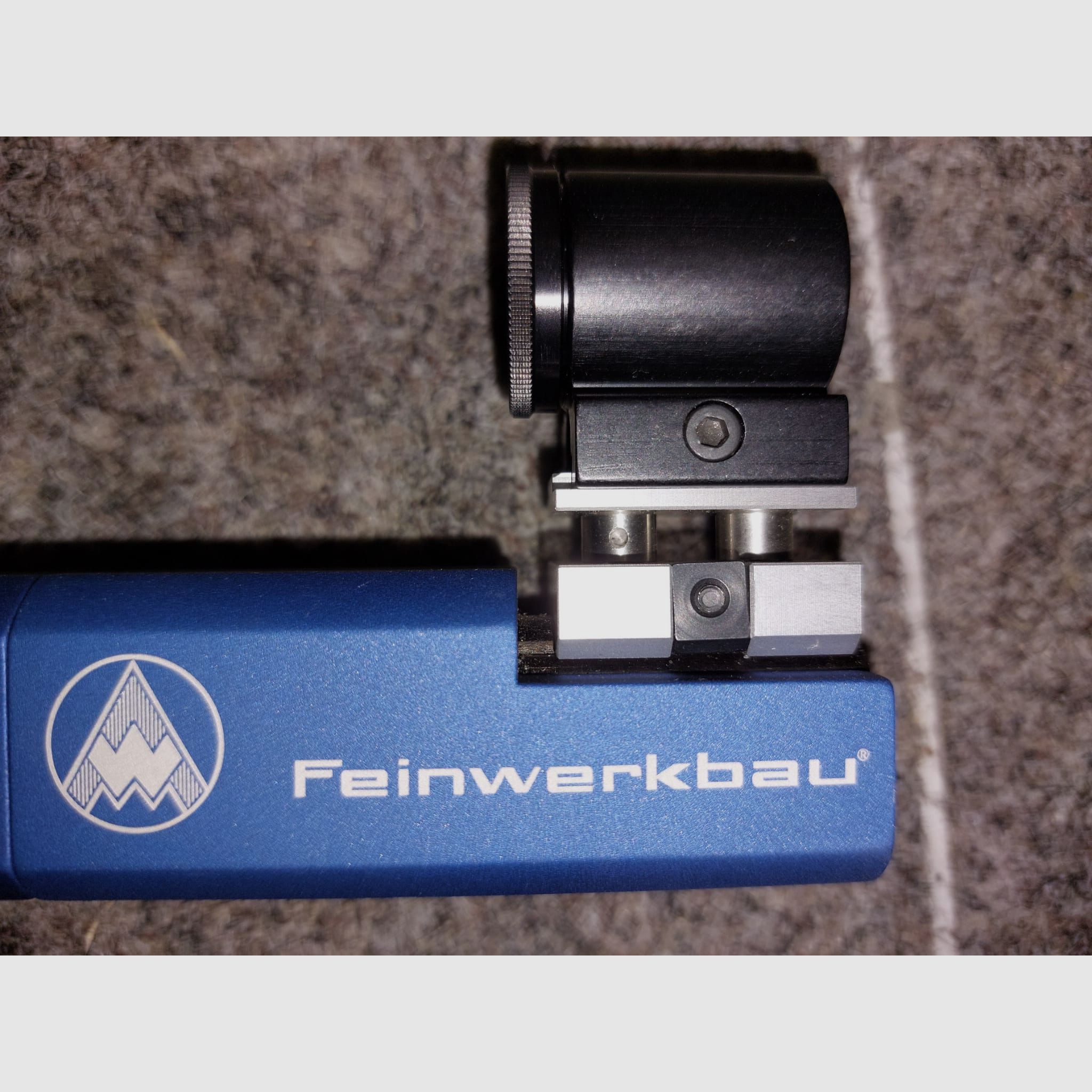 Feinwerkbau P70 Alu azul