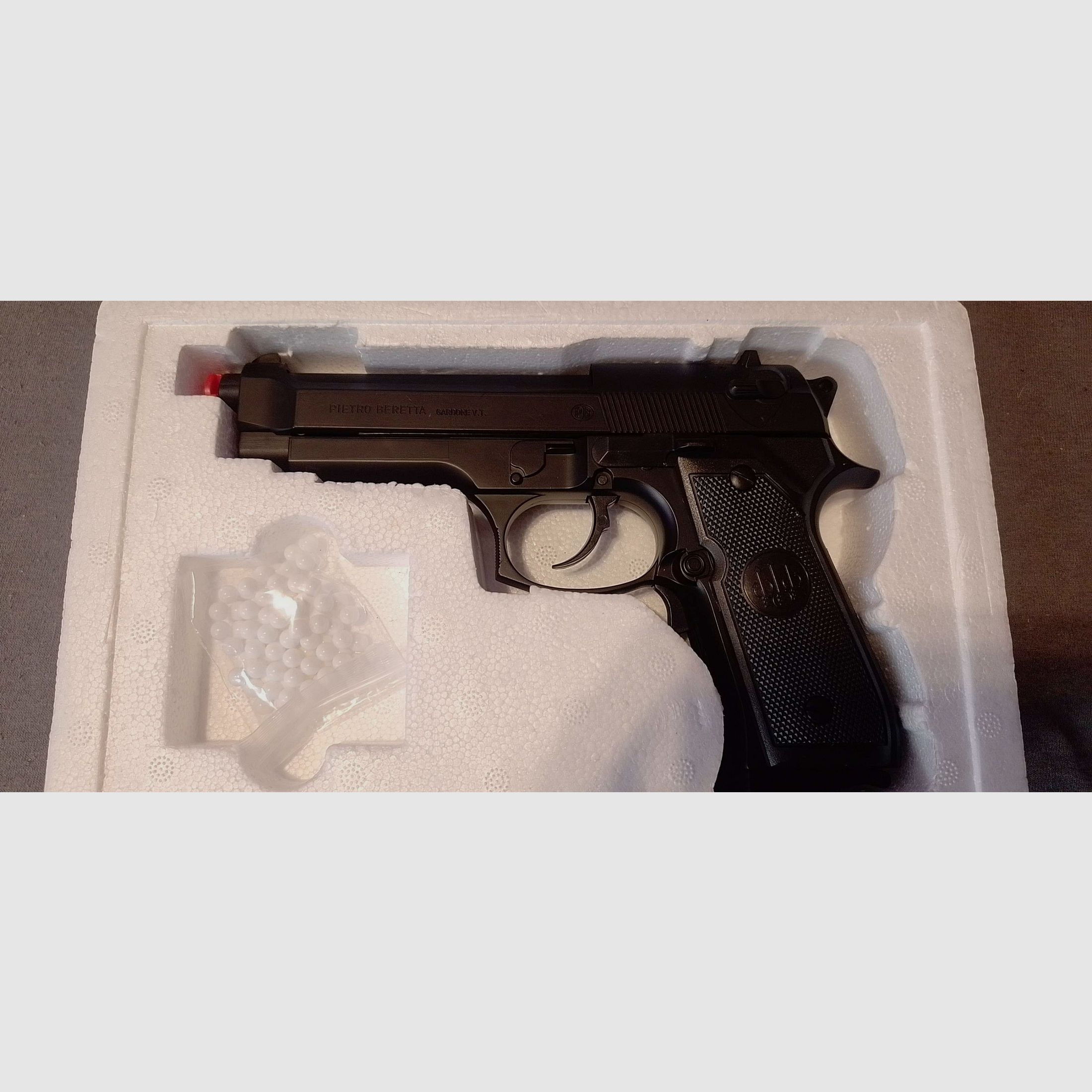 Beretta MOD. 92 FS pistola electrónica Airsoft, imagen 1 de 3