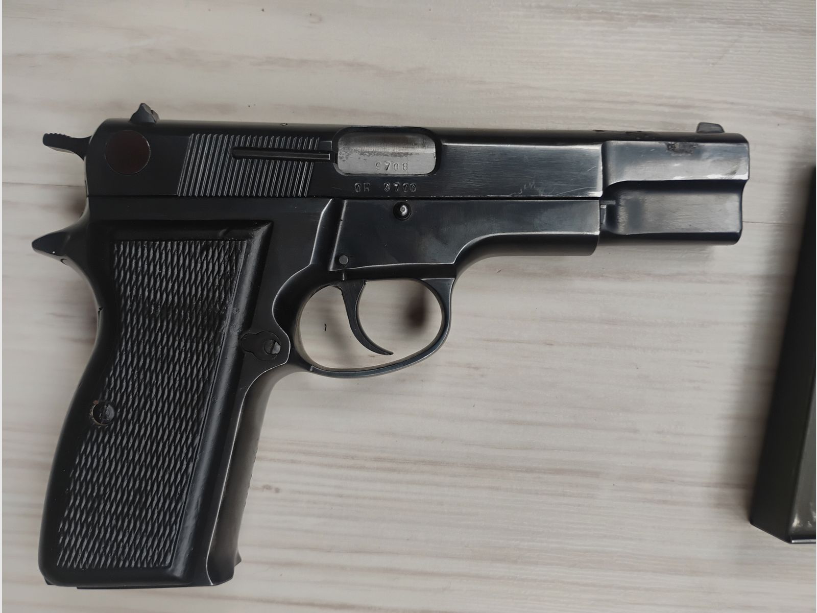 9mm Pistole FEG Budapest