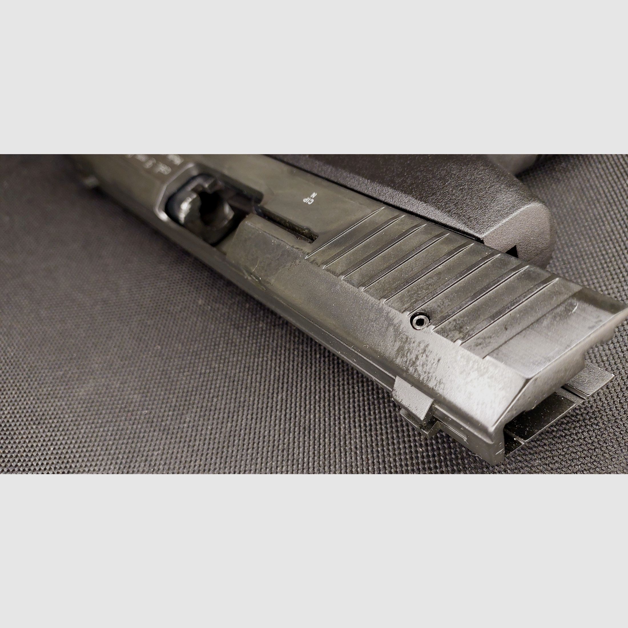 Pistola de alarma Röhm RG96 niquelada (PTB 699) RG 96