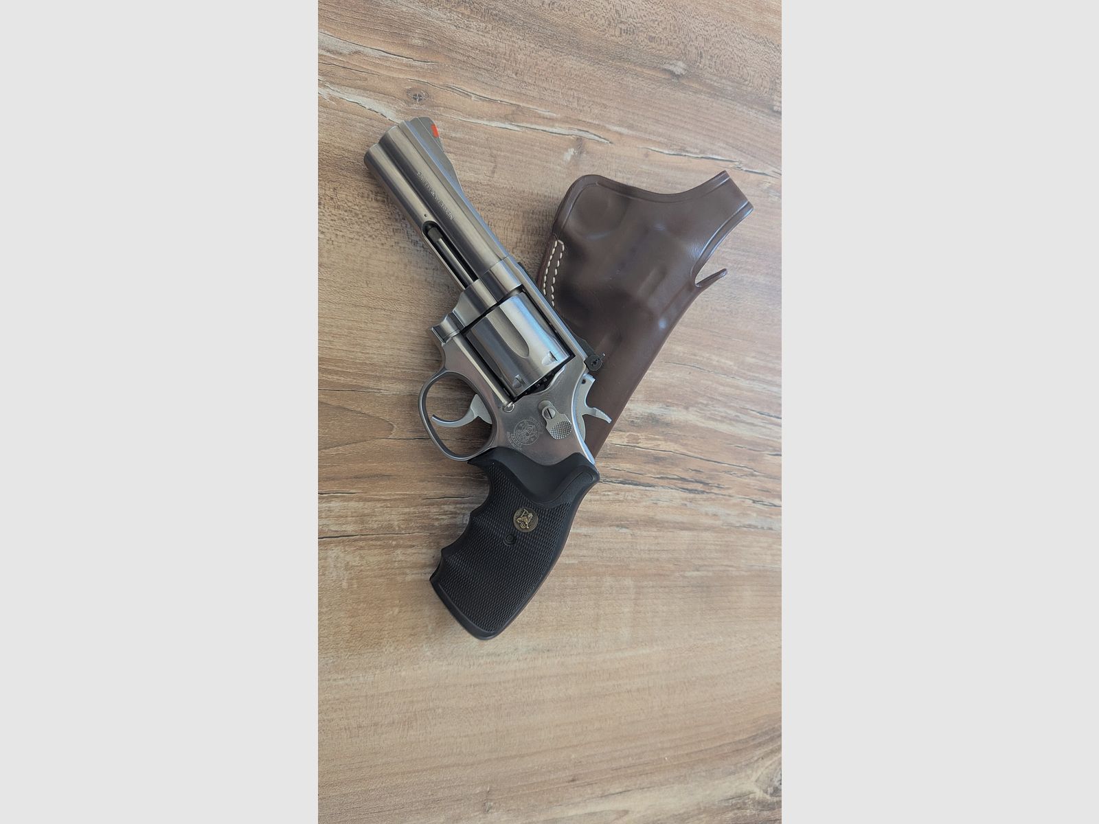 Smith & Wesson 