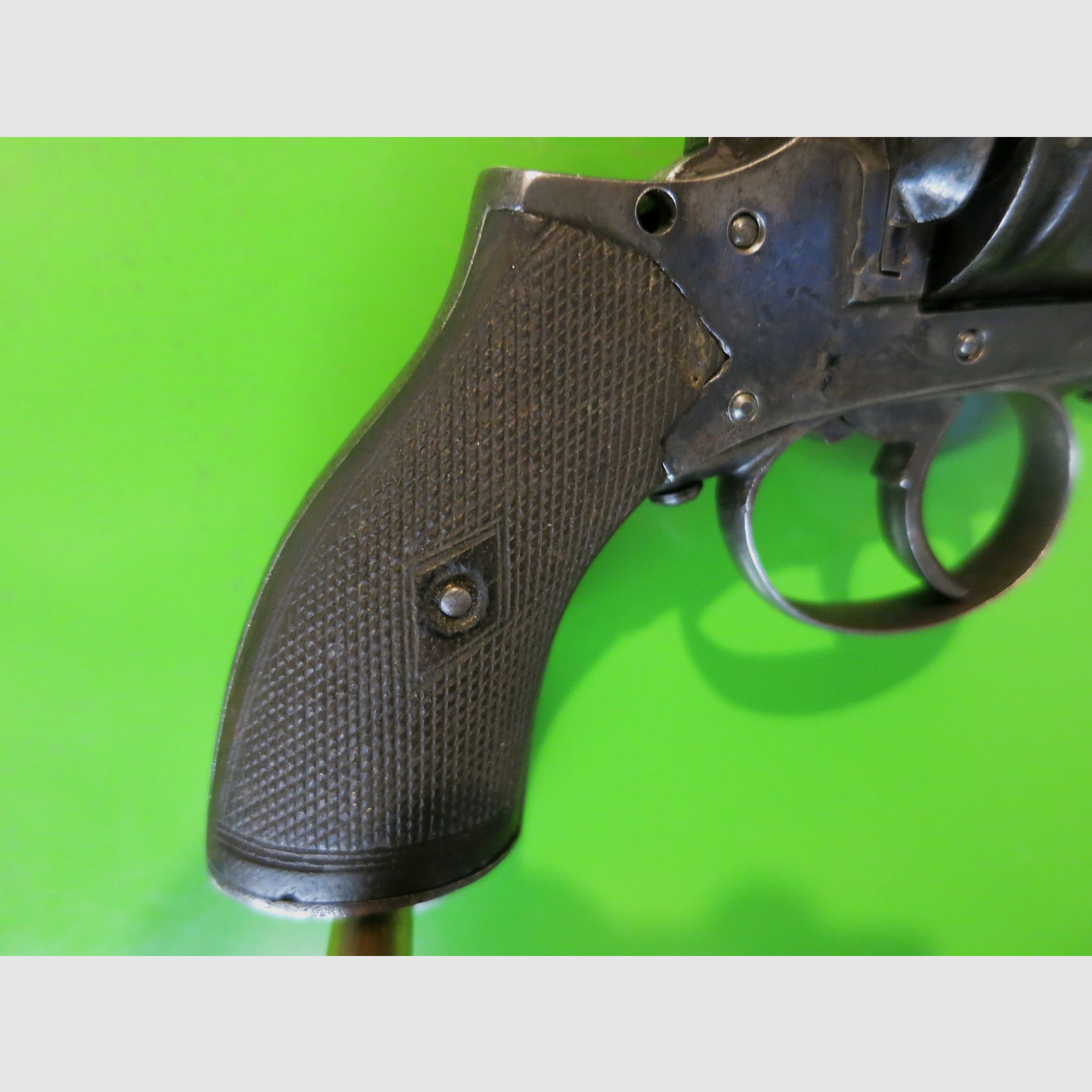 British Bulldog Revolver im Taschenformat, 6-schüssig, Kal. 7 mm/.320     #91-, Bild 2 von 14