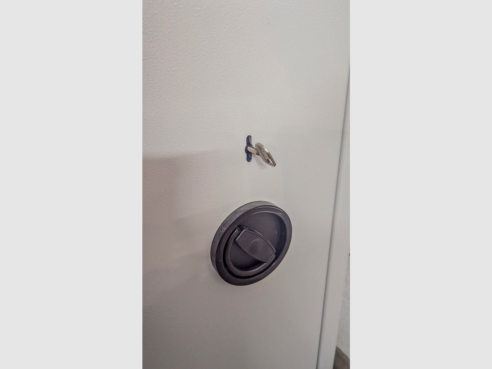 Waffenschrank Doppelbartschloss Klasse 0 Bj 2021