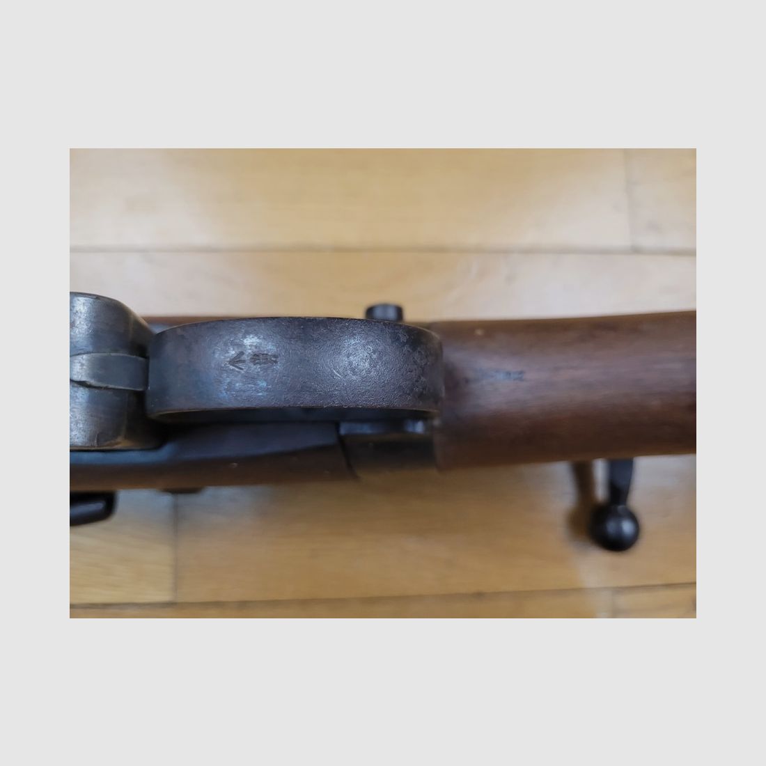 Rare Fusil anglais Lee Enfield MKIII (ET PAS MKIII(*) !) – Cut-off ET Volley sight – TRES rare fabrication B.S.A 1914 ! calibre d&rsquo;origine 303 Brit. – intégralement mono matricule – disque d’unité – ÉTAT MUSÉAL !, image 21 sur 40