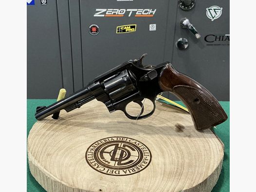 REVOLVER BERNARDELLI CALIBRO 22LR