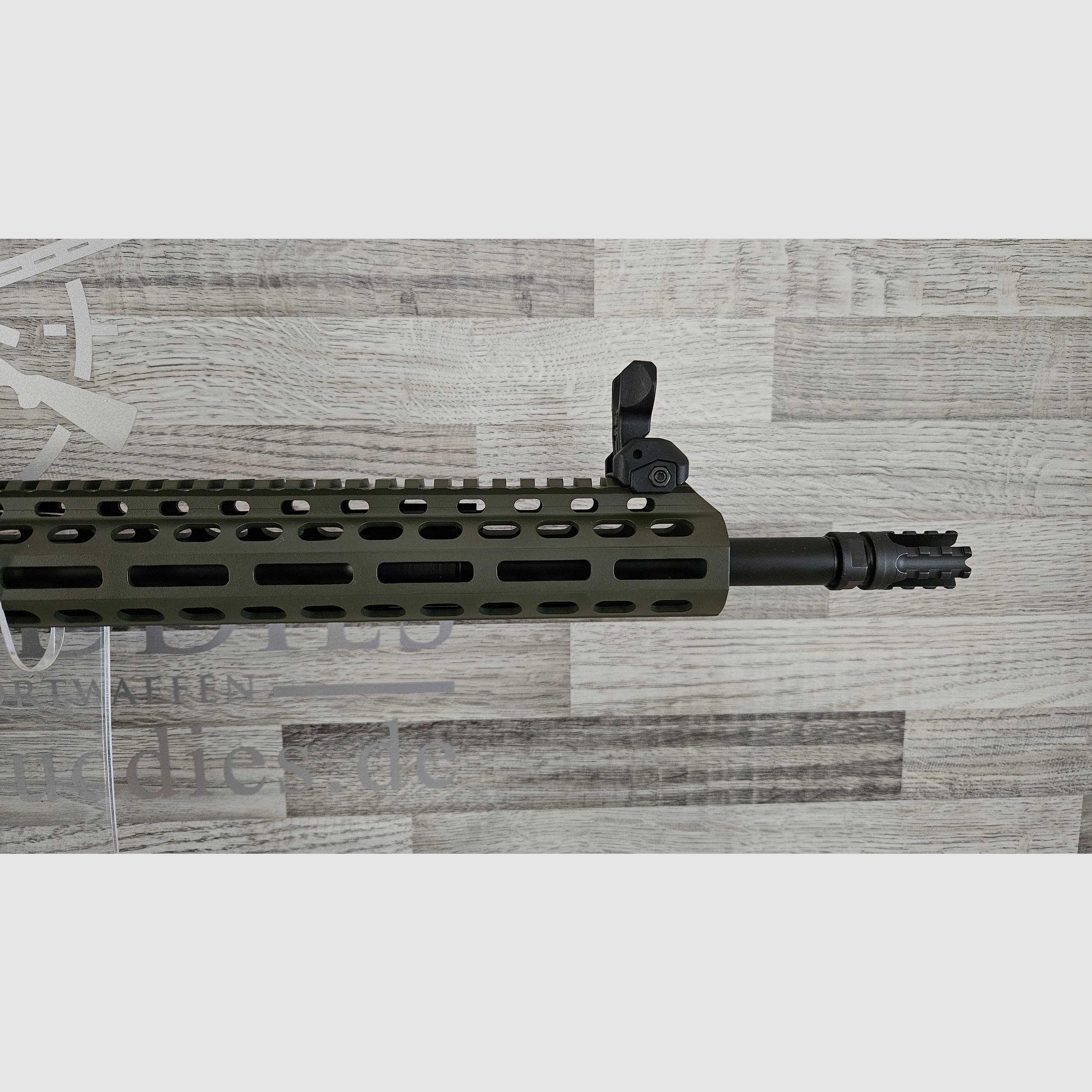 Schmeisser AR-15 M4FL OD Green 14,5" Kal. .223Rem. - gratis verzending! - Nieuwe producten van de vakhandel