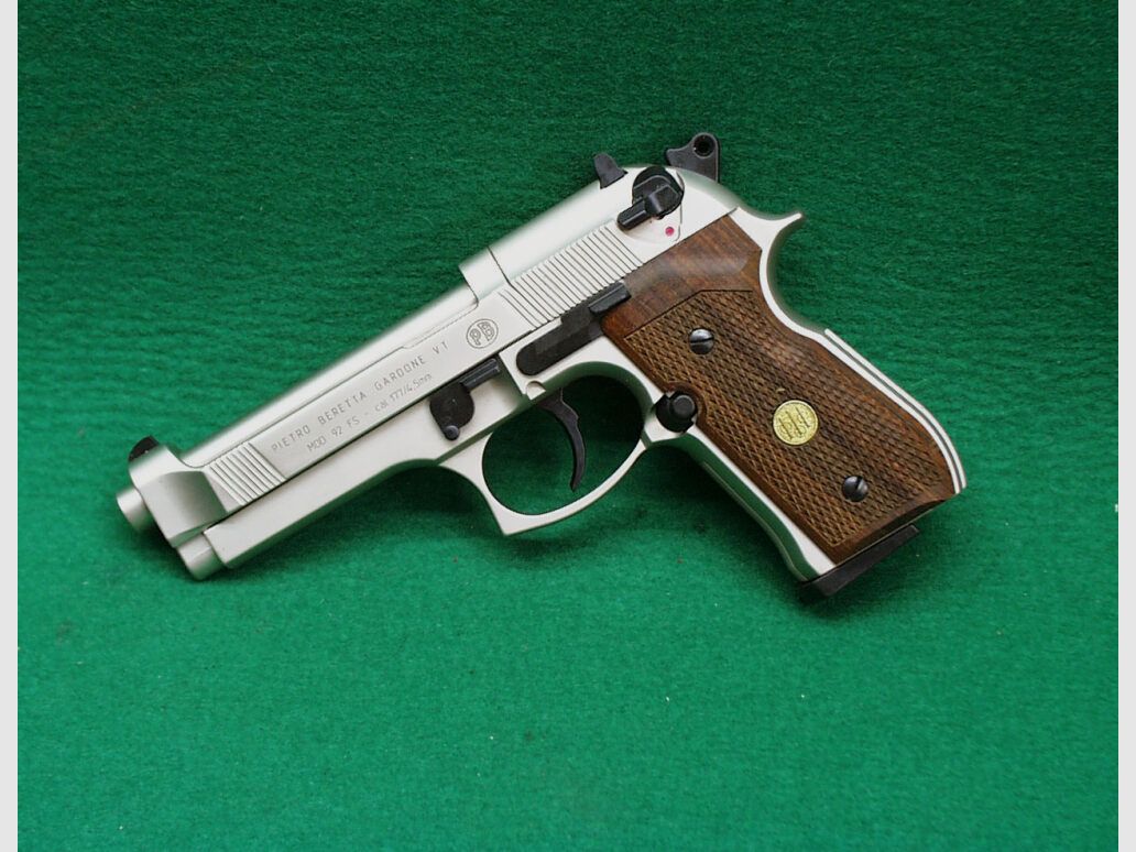 Umarex CO2 Beretta Mod. 92FS, nickel/Holzgriffschale