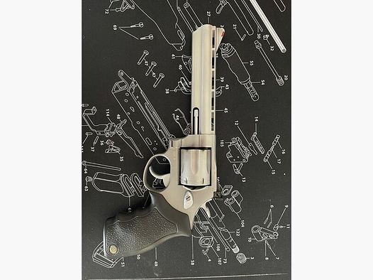 TAURUS Revolver Mod. 689