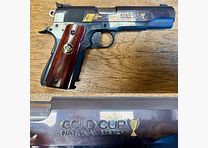 Colt 1911 Gold Cup National Match Edizione Speciale Team di Tiro USA