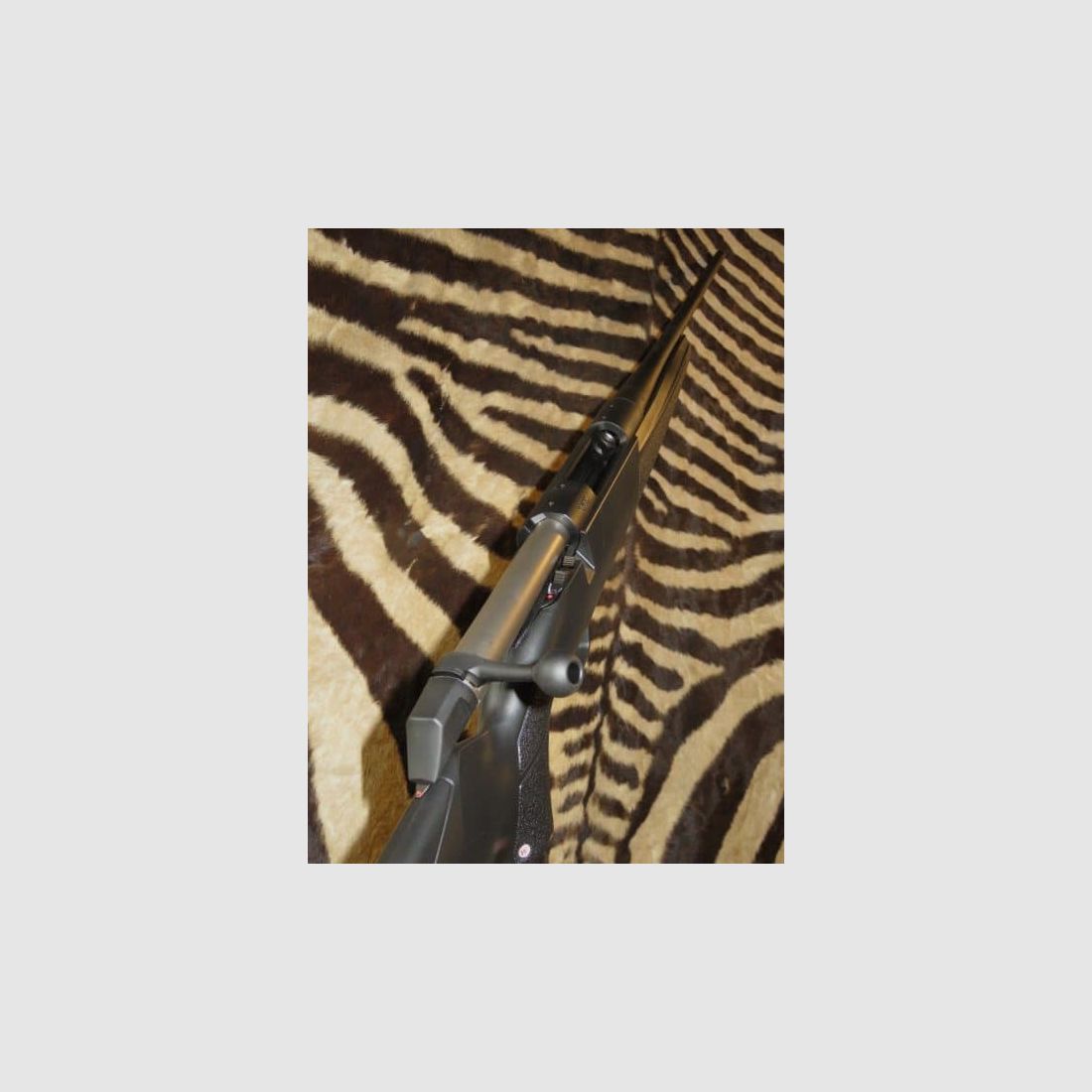 Repetierbüchse WINCHESTER XPR Kal.300wm Lauf 61 cm gewinde, Bild 8 von 8