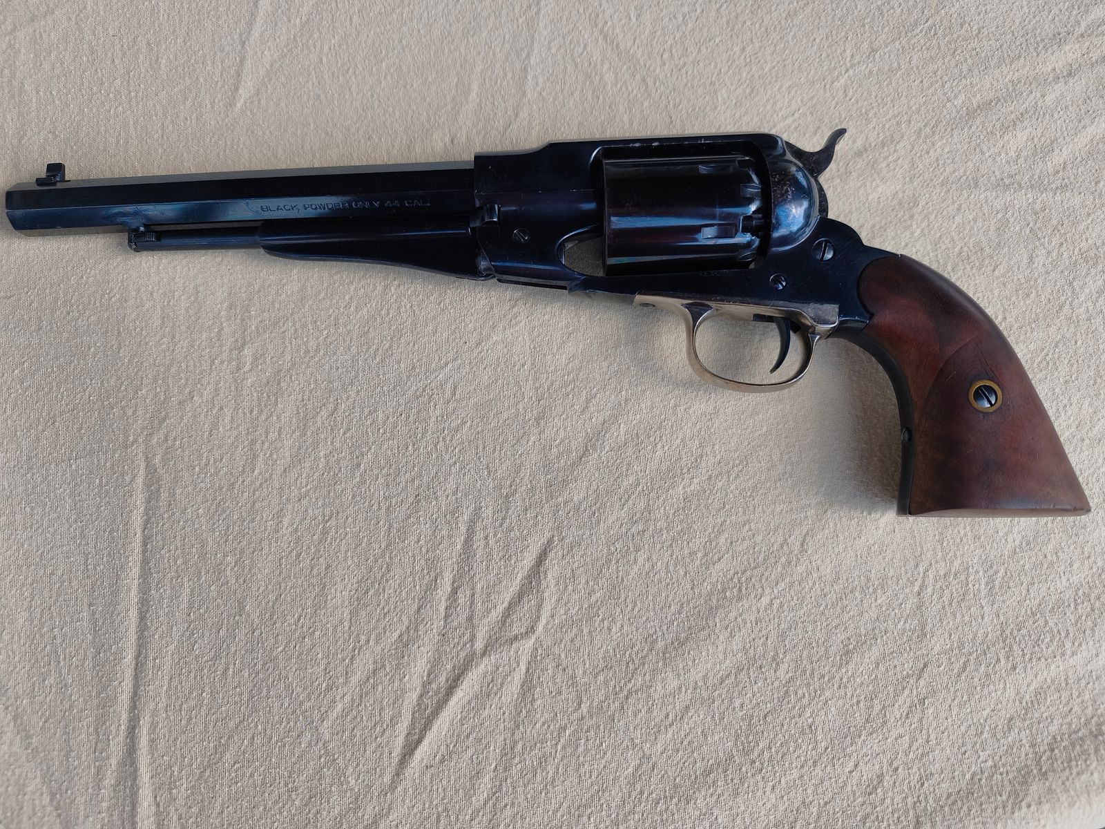 Perkusions Revolvert N.-Pietta .Kal.44 Black Powder