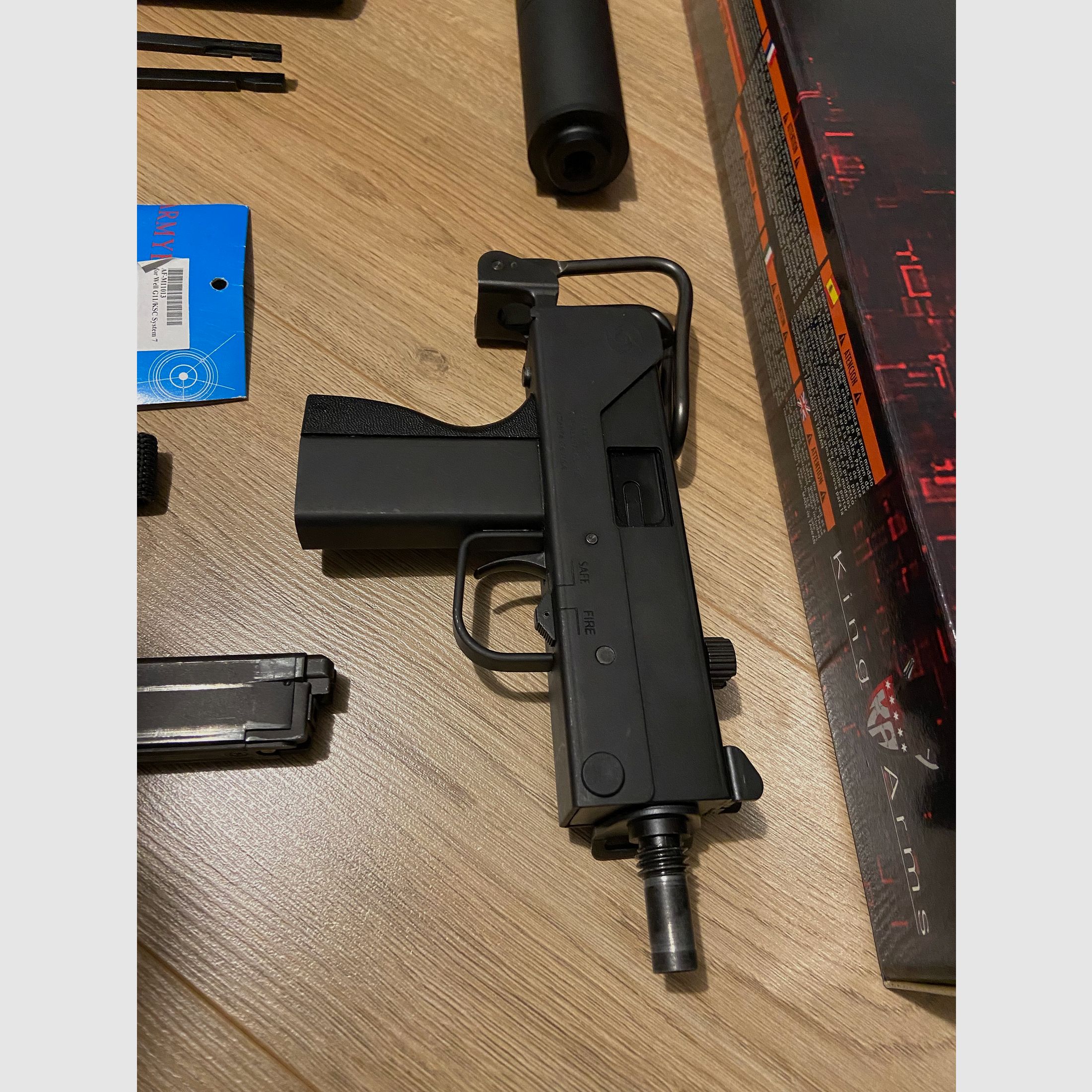 KSC/KWA M11 GBB MAC11a1 6mm BB GBB Zestaw stalowy
