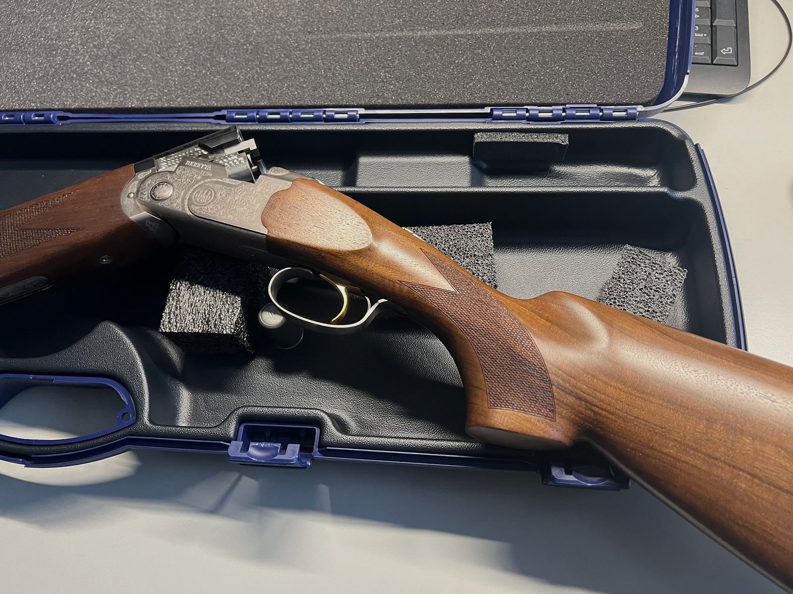 Beretta over-and-under shotgun 686 Silver Pigeon 1 hunting
