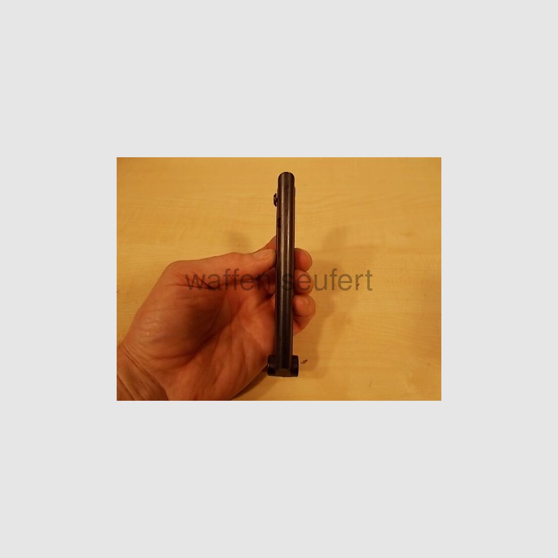 08 Tijdschrift Blik 9mmLuger Gebruikt 1-verzorgd zeer goed