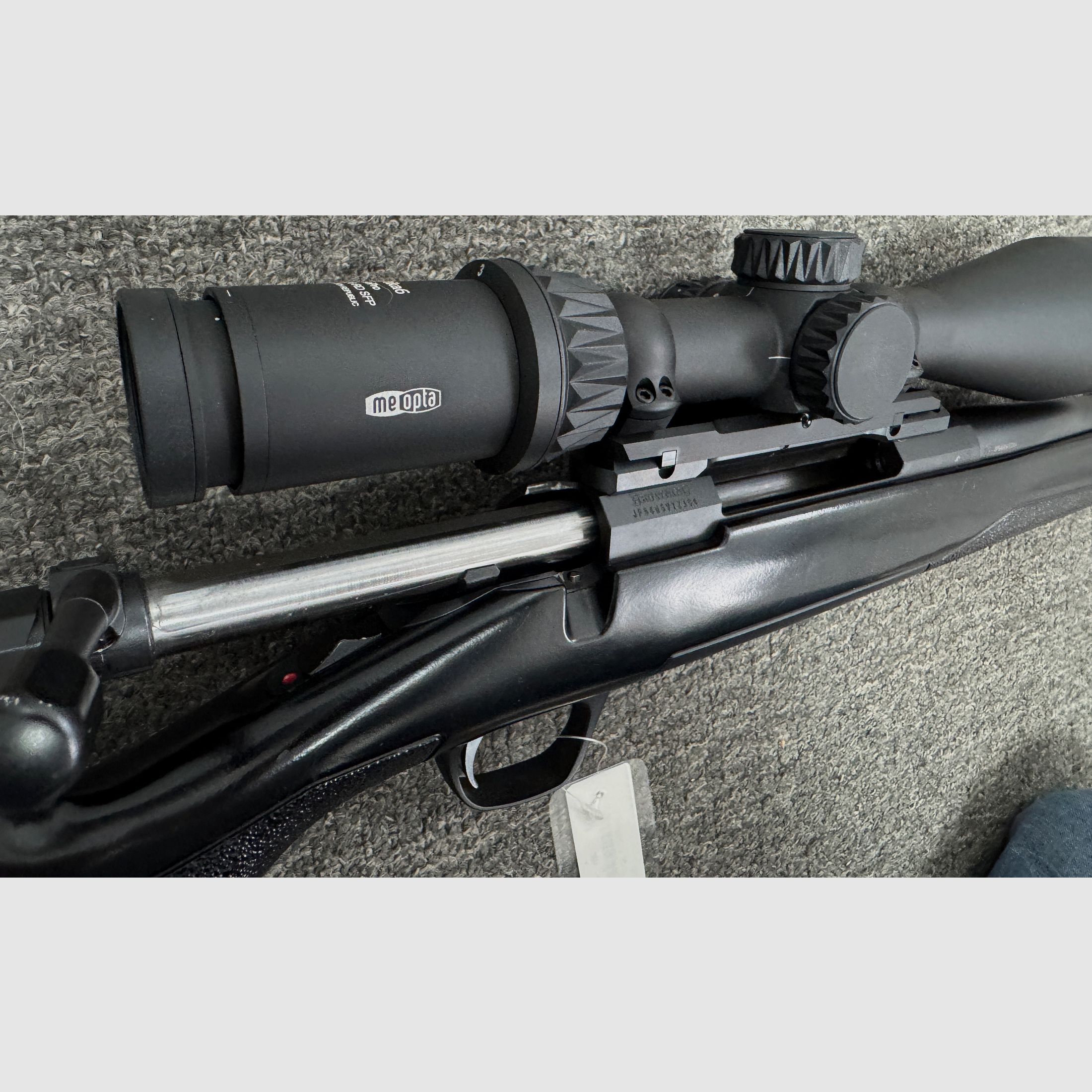 Browning X-Bolt .30-06 avec filetage de bouche, lunette de tir
