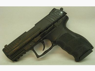 P30 Kal.9mm P.A.K. - black, 15 Schuss Magazin