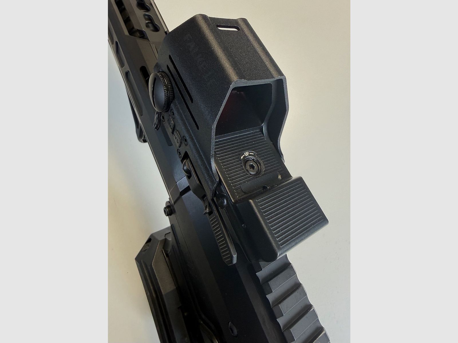 Typhoon F12 - Classic Black Serie IV - IPSC Paket III, Selbstladeflinte mit Kastenmagazin, mit umfangreichem Zubehör - NEUWERTIG