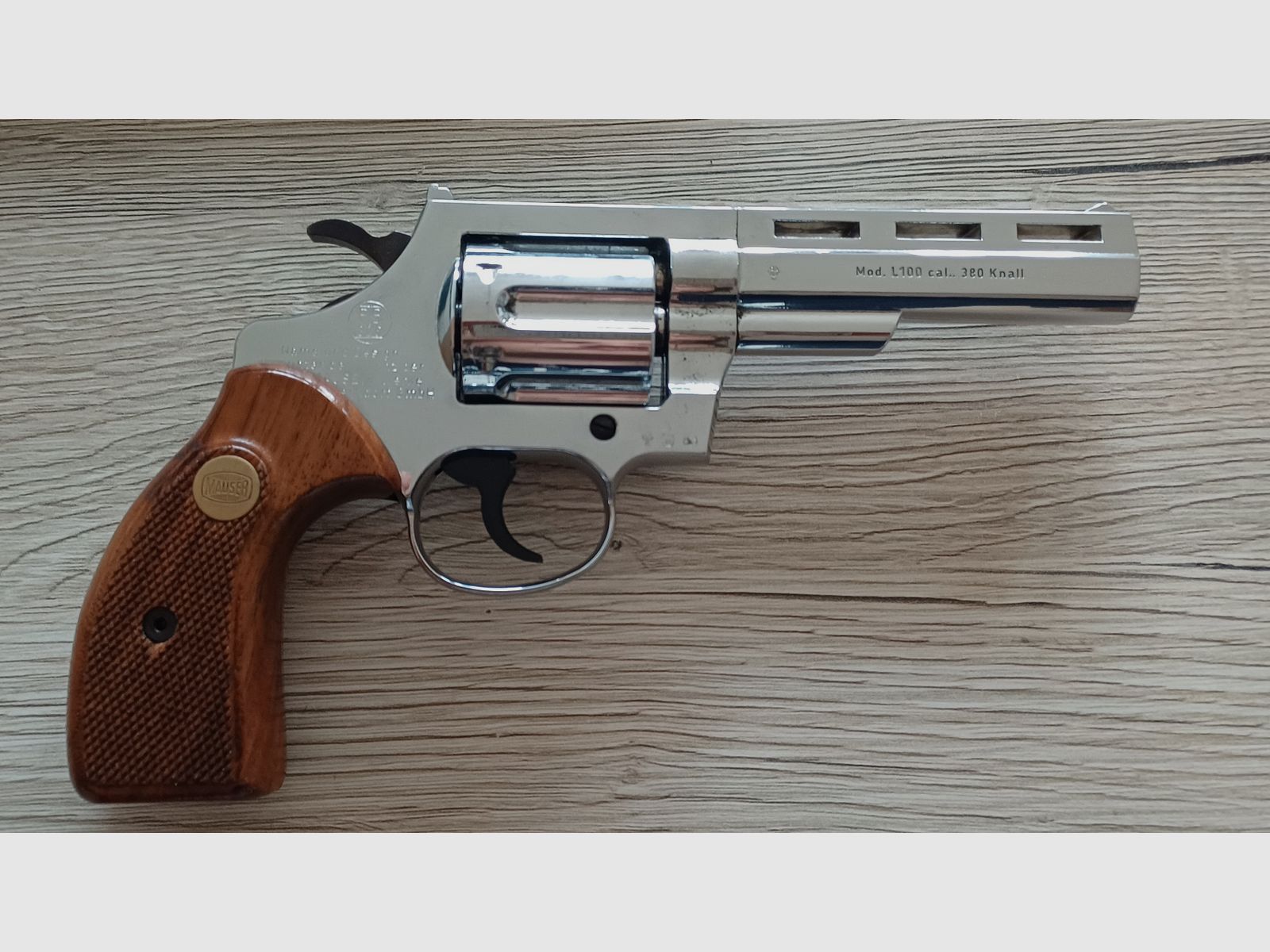 Schreckschuss revolver: Mauser L100 380 knal chroom PTB 326