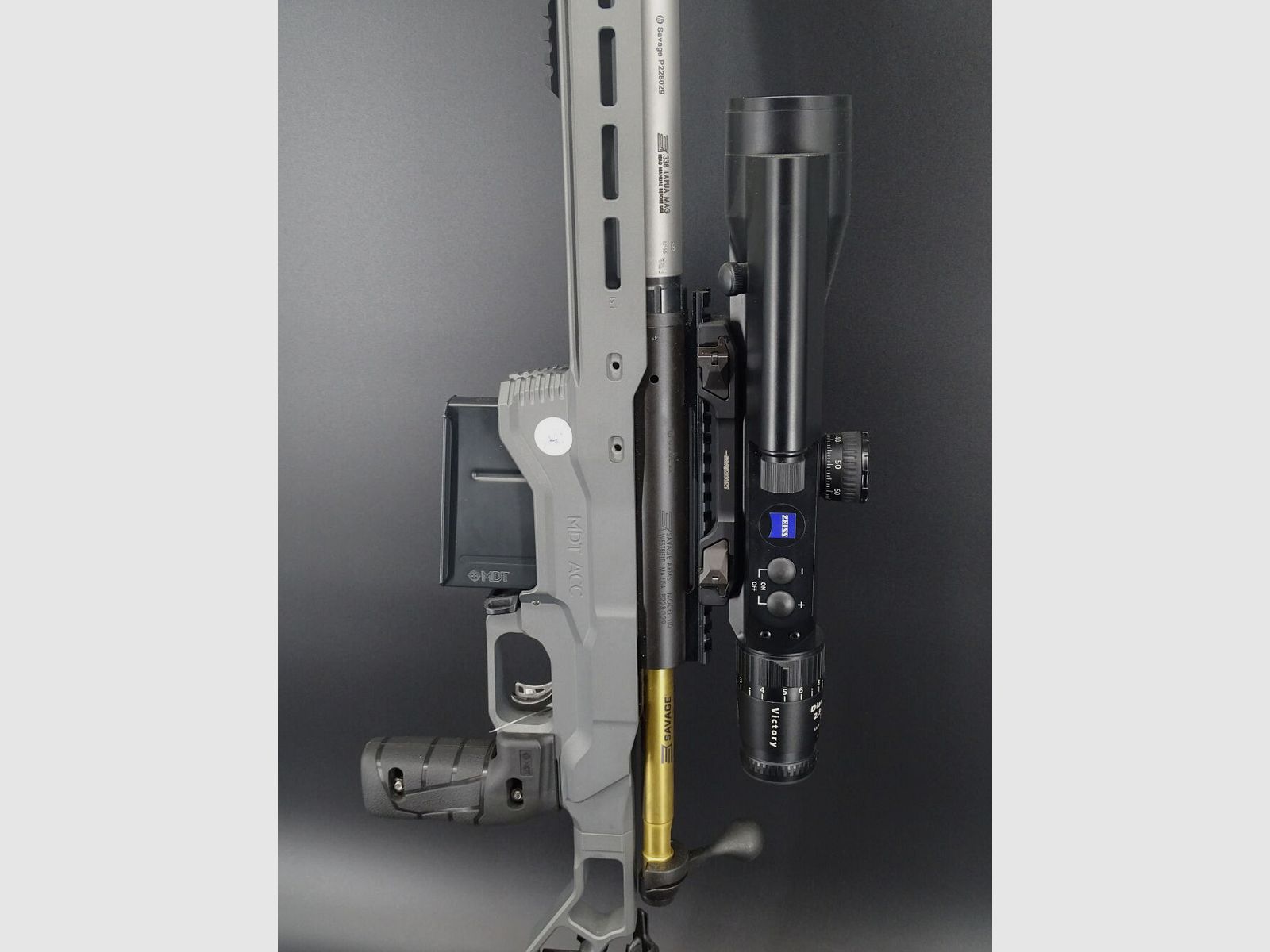 Savage 110 Elite Precision .338 Lapua Mag Zeiss Victory Diarange Bj 2022 110 Elite Precision / Fortmeier ZB / Innomount tylko 25 strzałów oddanych