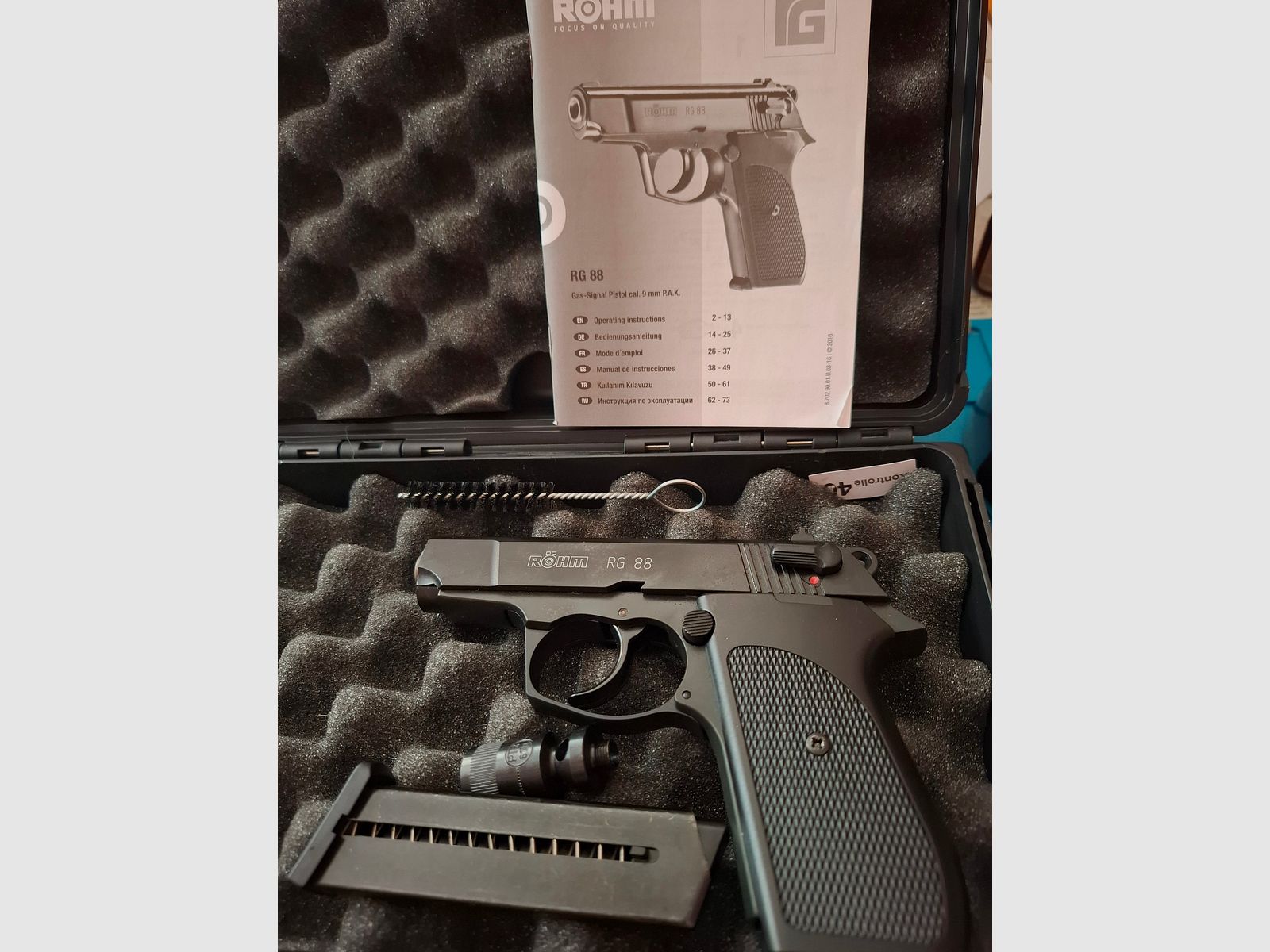 Röhm RG 88  9mm P.A.K.   PTB 670. "NEU"