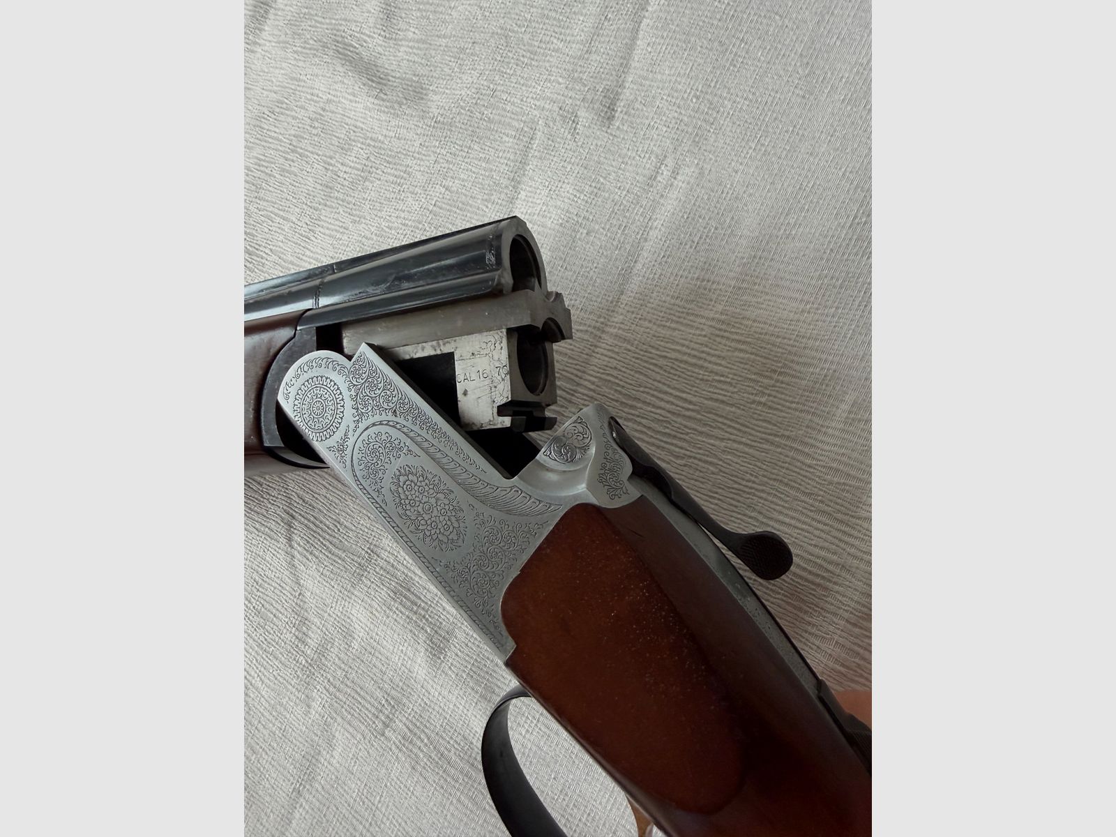 Eibar break-action double-barrel shotgun 16/70, image 1 of 13