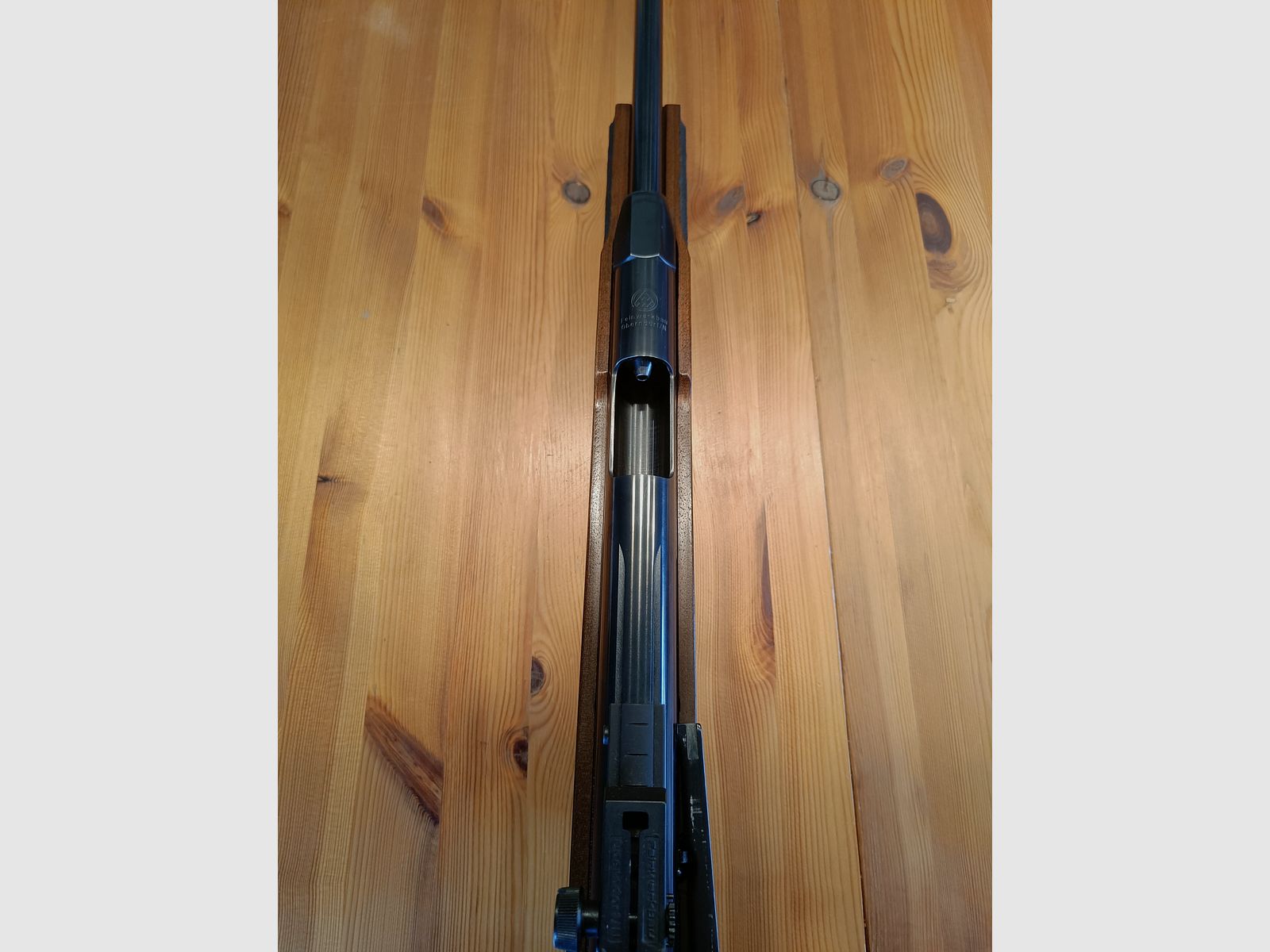 Luftgewehr der Marke Feinwerkbau Modell 300s Universal