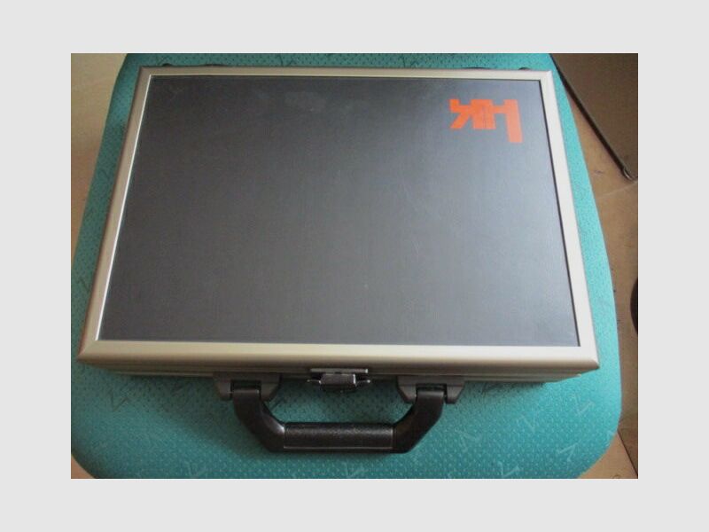 Pistolet Heckler & Koch USP Expert 9mm Luger z walizką i magazynkiem USP Expert