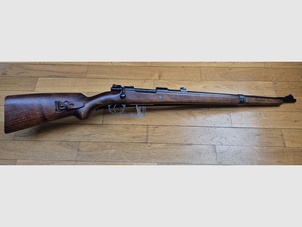 Zeldzaam douanewapen « ZollKarabiner » Heym 1952 – Zeldzaam wapen uit de periode vóór de heroprichting van de Bundeswehr in 1955 – Kal. 8×57 IS – Ultra hoogwaardige fabricage van Heim – Perfecte mechanica en afstellingen – Prachtige loop – Mono-nummer – Laatste vertegenwoordiger van het 98-systeem in Duitsland – Zeldzaam dienstwapen in TBE++, afbeelding 2 van 28