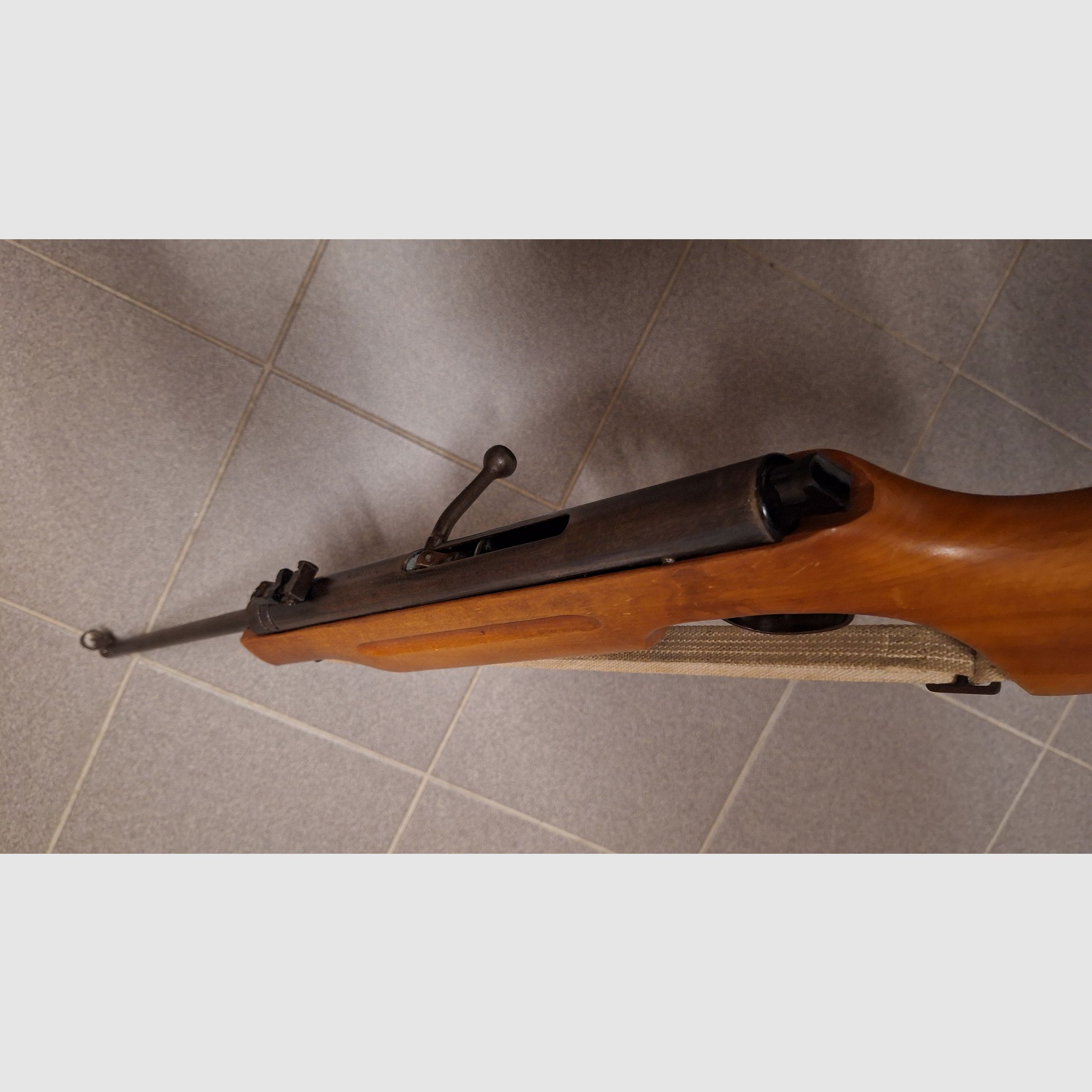 Haenel Suhl 310 DDR-Luftgewehr mit Sportschaft+8er Magazin!