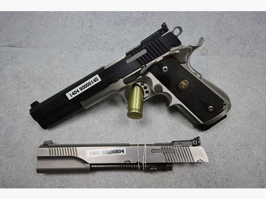Peters Stahl Multicaliber 1911 with interchangeable system