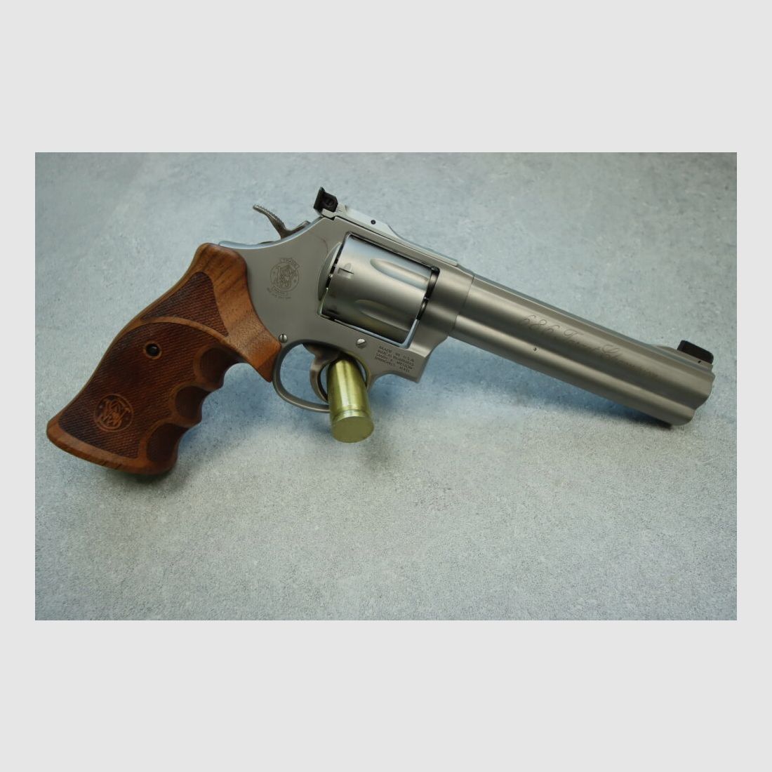 Smith & Wesson 686 Target Champion