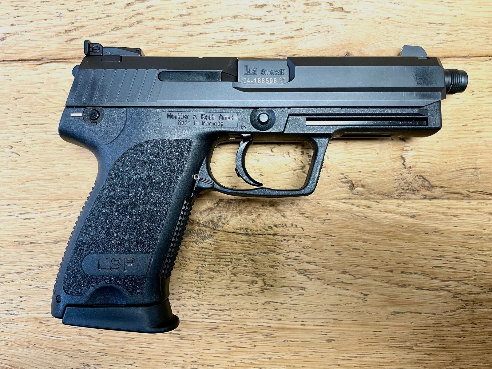 Pistola Heckler & Koch HK USP Tactical - 9mm Liger