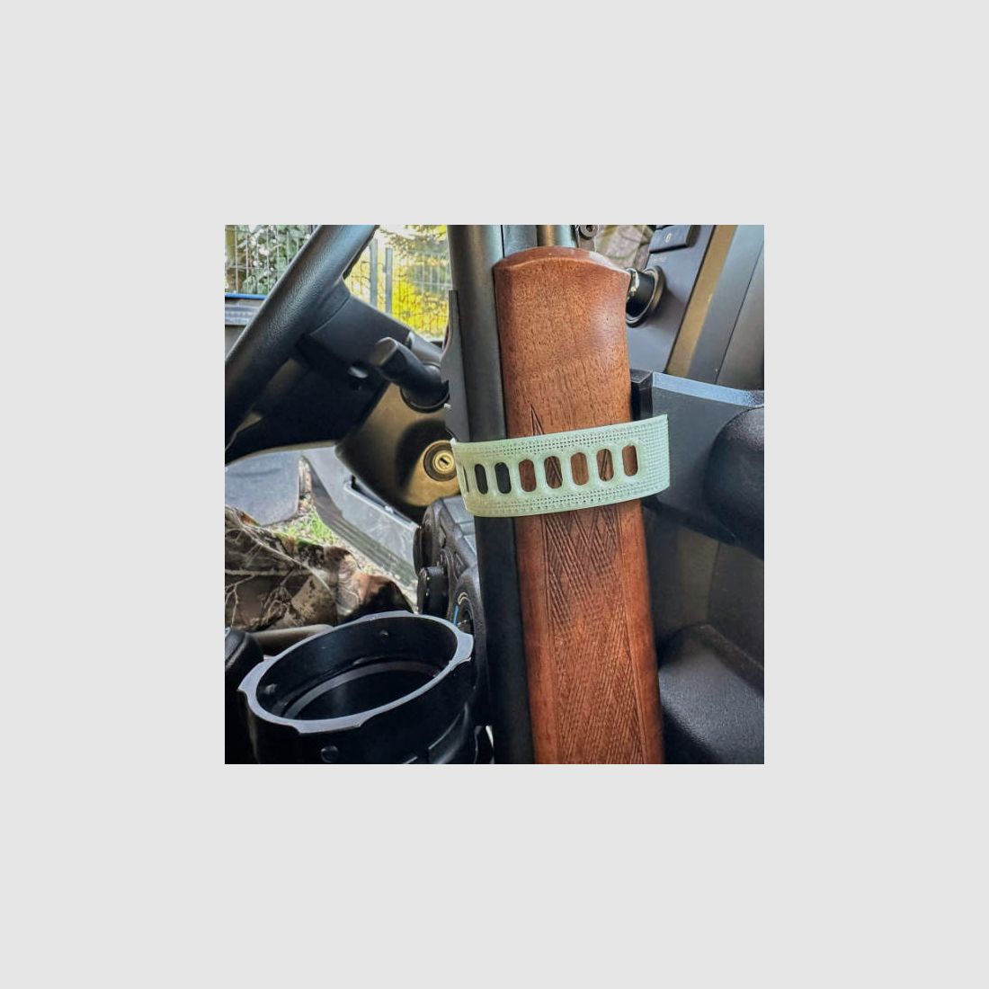 Support de fusil pour Suzuki Jimny à partir de l'année modèle 2018